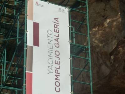 Yacimientos Atapuerca - Sierra de la Demanda; turismo activo zapatillas para andar